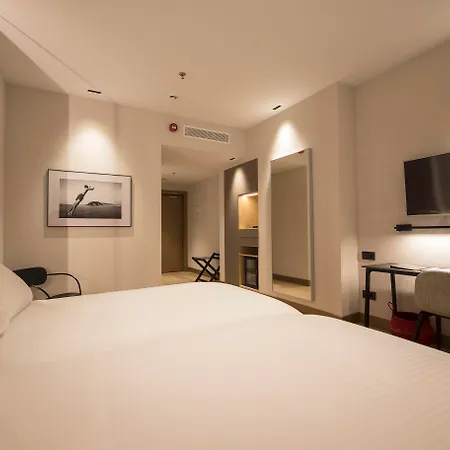 Zenit Convento San Martin Hotell 4*